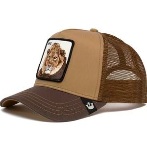 Lion Embroidery Patch Trucker Hat